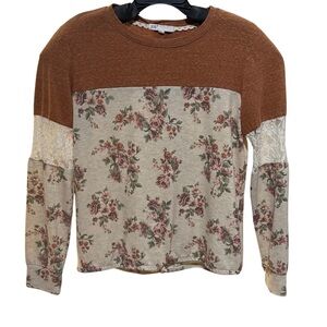 Jolt Women’s Floral & Lace Long Sleeve Top- Size L